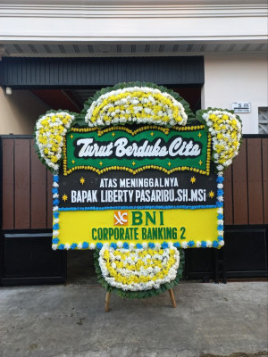 Papan Bunga Duka di Tangkerang Labuai
