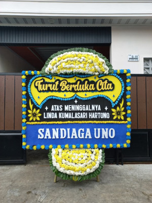 Papan Bunga Duka di Tangkerang Labuai